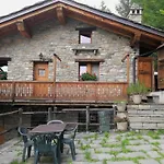 아파트 Aux Pieds Du Mont-blanc Mansarda *