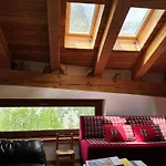 Apartman Aux Pieds Du Mont-blanc Mansarda Courmayeur