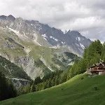 Apartman Aux Pieds Du Mont-blanc Mansarda Courmayeur