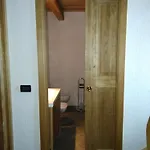 Aux Pieds Du Mont-blanc Mansarda Apartman Courmayeur
