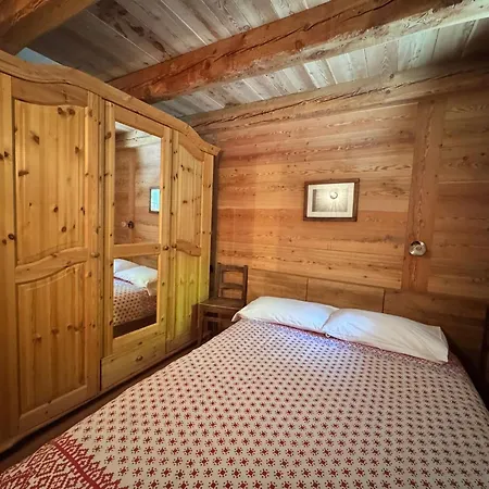 Chalet Aux Pieds Du Mont-blanc Appartamento *