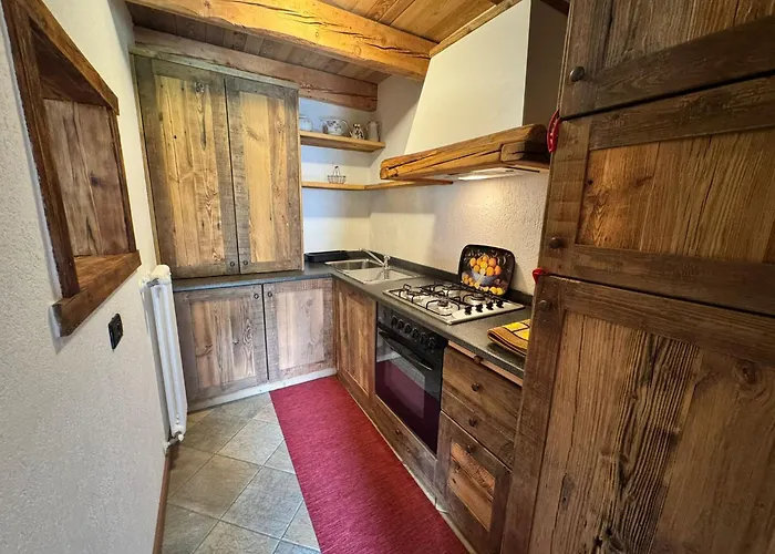 Aux Pieds Du Mont-blanc Mansarda Apartamento